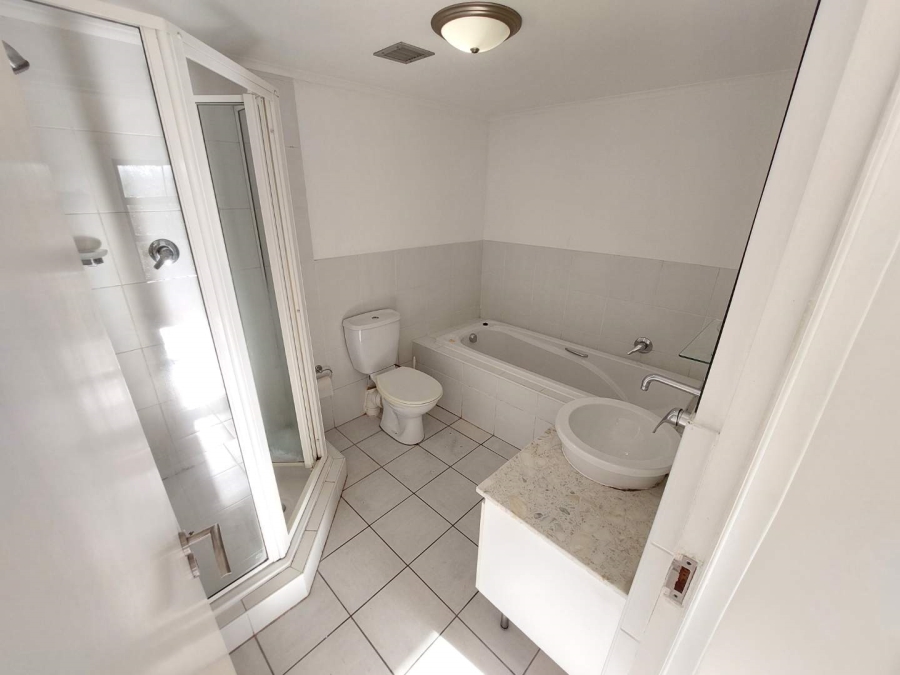 To Let 2 Bedroom Property for Rent in Rondebosch Western Cape